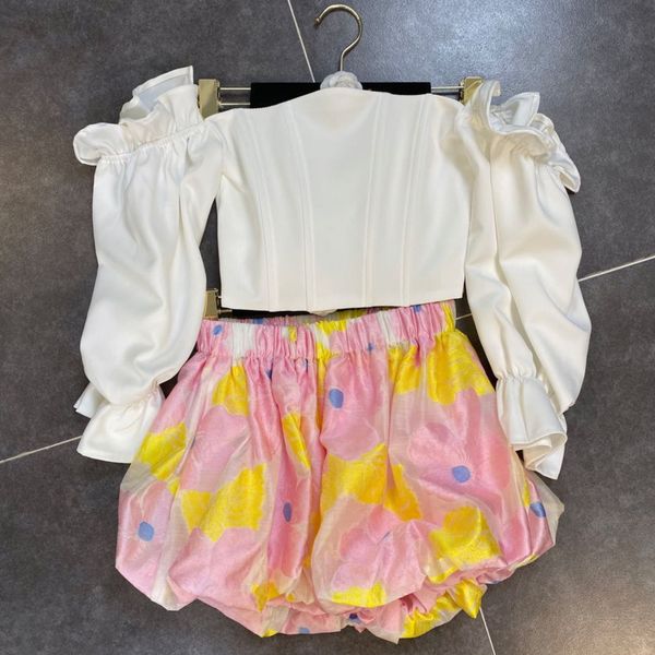 deat 2020 summer new long lantern sleeve slash neck white blouse pink floral print two piece set women outfits mj124
deat 2020 summer new long lantern sleeve slash neck white blouse pink floral print two piece set women outfits mj124