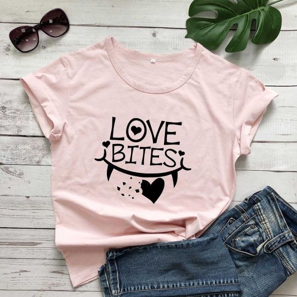 love bites githic vampire graphic t-shirt valentine's day gify heart lover tee 100% cotton grunge aesthetic slogan camisetas, White
love bites githic vampire graphic t-shirt valentine's day gify heart lover tee 100% cotton grunge aesthetic slogan camisetas, White