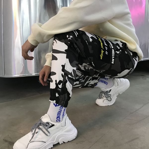 2018 exceed fire hip-hop easy leisure trend male motion haren pants the new listing recommend fashion korean version size m-2xl, Black
2018 exceed fire hip-hop easy leisure trend male motion haren pants the new listing recommend fashion korean version size m-2xl, Black