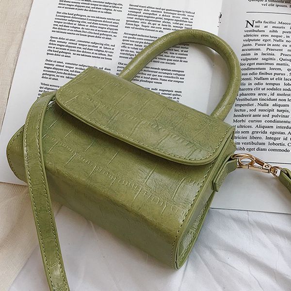 handbag fashion women retro solid color vintage leather flap handbag messenger simple female crossbody bag
handbag fashion women retro solid color vintage leather flap handbag messenger simple female crossbody bag