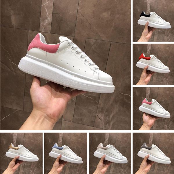 Fashion Luxury Designer Women Flats Casual Shoes Vintage White All Blacks Mens Trainers Platform Sneakers Pink Red Green Colourway shoes
Fashion Luxury Designer Women Flats Casual Shoes Vintage White All Blacks Mens Trainers Platform Sneakers Pink Red Green Colourway shoes