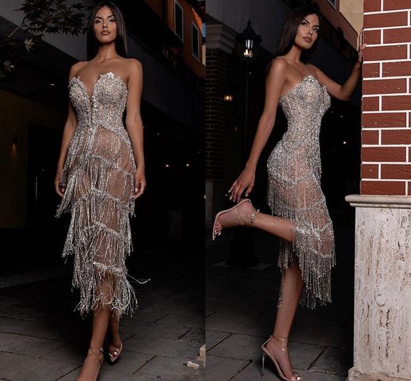 сексуальная кристалл бисера русалка чай длина вечерние платья роскошные милая короткое платье выпускного вечера с кистями 2020 формальные па, Black;red
сексуальная кристалл бисера русалка чай длина вечерние платья роскошные милая короткое платье выпускного вечера с кистями 2020 формальные па, Black;red