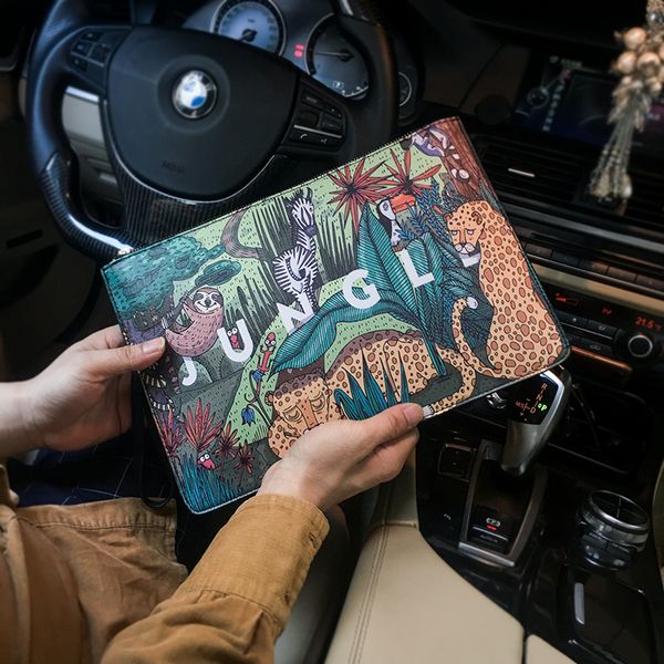 2019 новая мода мультфильм животных печати мужчины и женщины клатч клатч досуг улица маленький квадратный конверт конверт кошелек телефон су
2019 новая мода мультфильм животных печати мужчины и женщины клатч клатч досуг улица маленький квадратный конверт конверт кошелек телефон су