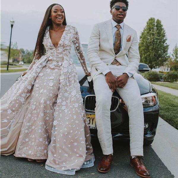 2019 overskirt prom dresses with detachable train v neck 3d appliqued evening dress long sleeves vestidos de fiesta plus size party gowns, Black
2019 overskirt prom dresses with detachable train v neck 3d appliqued evening dress long sleeves vestidos de fiesta plus size party gowns, Black