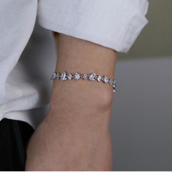 fashion hand jewelry 3 colors green/white/pink geometrical square zirconia link chain bracelets for female boho summer holiday, Black
fashion hand jewelry 3 colors green/white/pink geometrical square zirconia link chain bracelets for female boho summer holiday, Black