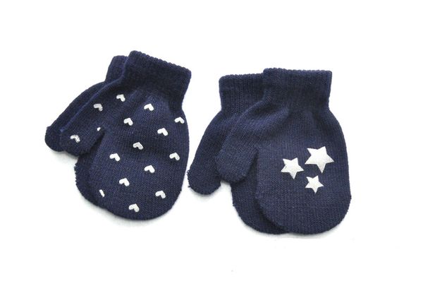 children's mittens boys girls knitted winter gloves infant baby kids kindergarten anti-catch glove warm outdoor hand wear mitten a10140, White
children's mittens boys girls knitted winter gloves infant baby kids kindergarten anti-catch glove warm outdoor hand wear mitten a10140, White