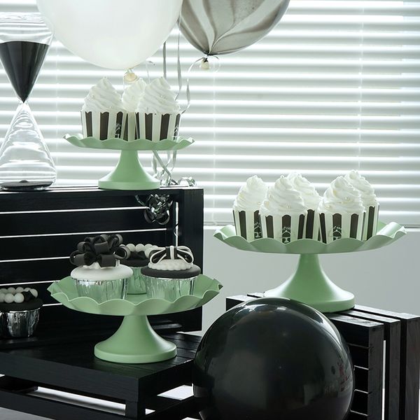 sweetgo wave edge cake tray cupcake stand cake tools macaroon green waterproof plate cake decoration for party dessert table
sweetgo wave edge cake tray cupcake stand cake tools macaroon green waterproof plate cake decoration for party dessert table