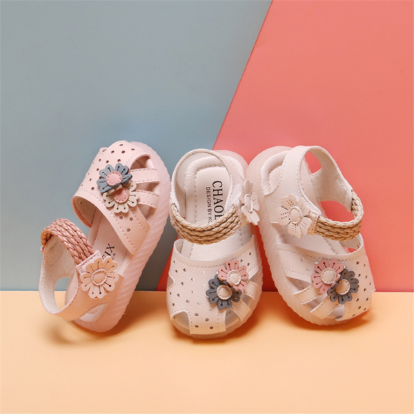 dimi 2020 new summer baby shoes fashion cute small flowers princess sandals closed toe soft non-slip infant sandals for girl, Black;red
dimi 2020 new summer baby shoes fashion cute small flowers princess sandals closed toe soft non-slip infant sandals for girl, Black;red
