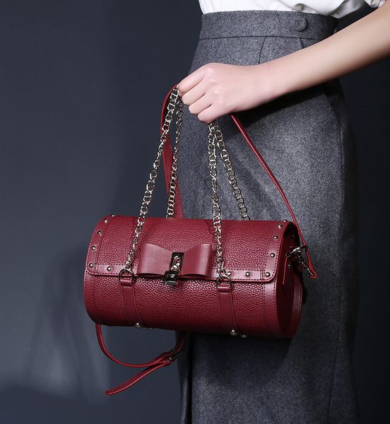 vintage hand bag pillow shape handbag classic ladies handbags pu shoulder bag
vintage hand bag pillow shape handbag classic ladies handbags pu shoulder bag