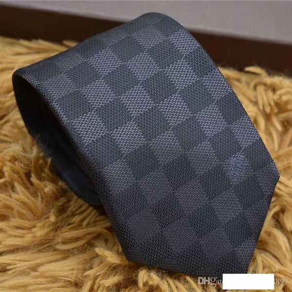 новые роскошного галстук бренд шелковых галстуки высокого качества галстука бизнес галстук узкого издание оригинальной упаковочная коробка в, Blue;purple
новые роскошного галстук бренд шелковых галстуки высокого качества галстука бизнес галстук узкого издание оригинальной упаковочная коробка в, Blue;purple