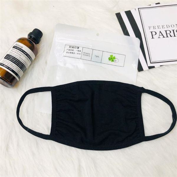 fast delivery selling plenty stock disposable mask face mask mascherine hick 3-layer masks with earloops for salon, home use wholesale
fast delivery selling plenty stock disposable mask face mask mascherine hick 3-layer masks with earloops for salon, home use wholesale