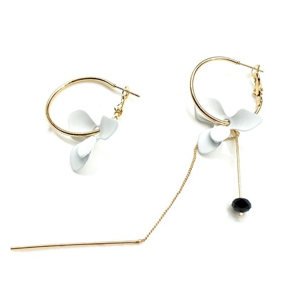 korean trendy flower women alloy dangle earrings golden big circle asymmetrical bohemian earings fashion jewelry, Silver
korean trendy flower women alloy dangle earrings golden big circle asymmetrical bohemian earings fashion jewelry, Silver