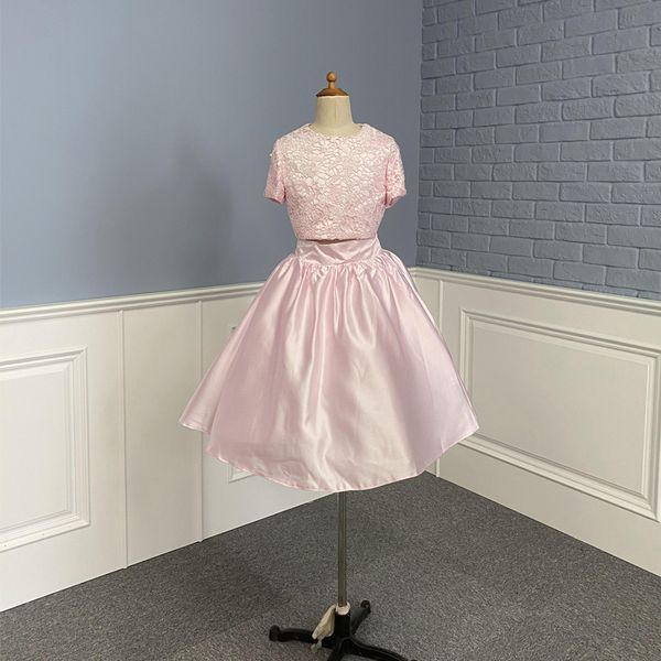 in stock two pieces flower girl dress o neck short sleeves lace satin girls formal gown 24 hours shipping, Red;yellow
in stock two pieces flower girl dress o neck short sleeves lace satin girls formal gown 24 hours shipping, Red;yellow