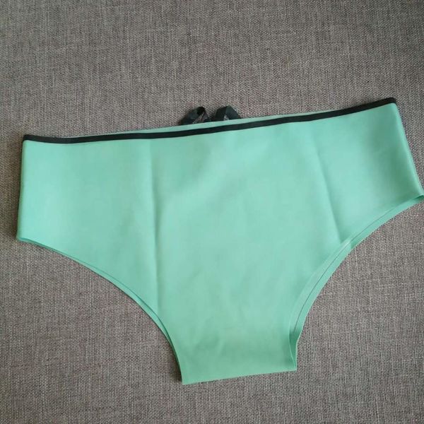 lovely rubber latex girls briefs lake blue latex underwear shortsl with back bowknot size available, Black;white
lovely rubber latex girls briefs lake blue latex underwear shortsl with back bowknot size available, Black;white
