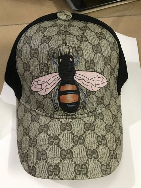 Бейсболка Роскошная Мужская Весна и Осень Snapback Марка Мужчины и Женщины Бейсболка
Бейсболка Роскошная Мужская Весна и Осень Snapback Марка Мужчины и Женщины Бейсболка