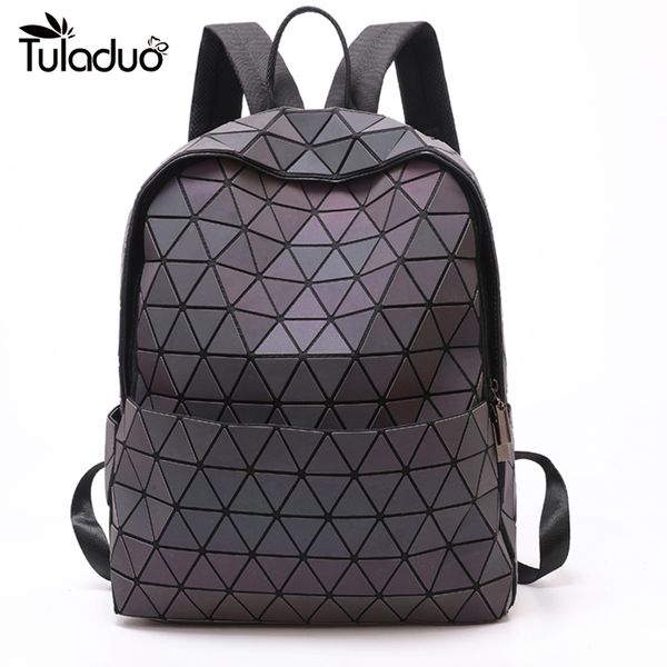 2019 women backpack geometric shoulder bag student's school bag for teenage hologram luminous backpacks laser bao backpack
2019 women backpack geometric shoulder bag student's school bag for teenage hologram luminous backpacks laser bao backpack