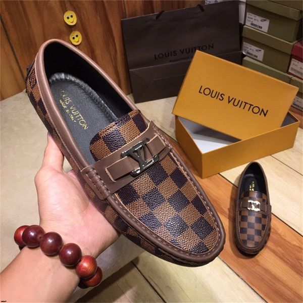 19ss luxury handmade men casual leather shoes slip on brown black loafers men office business comfort man wedding fashion sneakers
19ss luxury handmade men casual leather shoes slip on brown black loafers men office business comfort man wedding fashion sneakers