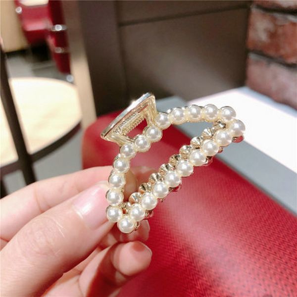 simone rocha hair clip pearl barrette hairclip hairpins pearl white rainbow barrettes parel haar dia ikcug, Black;brown
simone rocha hair clip pearl barrette hairclip hairpins pearl white rainbow barrettes parel haar dia ikcug, Black;brown