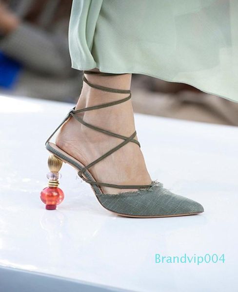 2019 early spring catwalk new profile with high heel sandals fashion week pointed bandage show women's sandals, Black
2019 early spring catwalk new profile with high heel sandals fashion week pointed bandage show women's sandals, Black