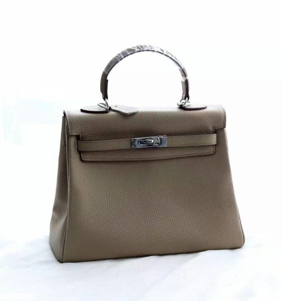 2020 new silver buckle totes fashion shoulder bag women totes genuine leather fashion bags all colors ing
2020 new silver buckle totes fashion shoulder bag women totes genuine leather fashion bags all colors ing