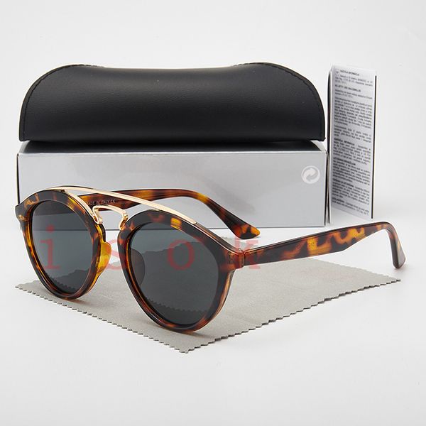 10pcs,new fashion sunglasses for man woman pilot eyewear designer brand sun glasses leopard gradient uv400 lenses box and cases, White;black
10pcs,new fashion sunglasses for man woman pilot eyewear designer brand sun glasses leopard gradient uv400 lenses box and cases, White;black