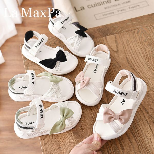 girls sandals 2020 summer new soft bottom fashion children's non-slip princess beach shoes little girl open toe shoes, Black;red
girls sandals 2020 summer new soft bottom fashion children's non-slip princess beach shoes little girl open toe shoes, Black;red