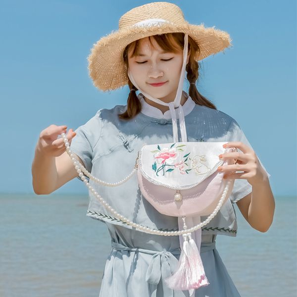 angelatracy 2020 lady embroidery girl pearl tassel floral for women shoulder summer white chain messenger bag crossbody flap bag
angelatracy 2020 lady embroidery girl pearl tassel floral for women shoulder summer white chain messenger bag crossbody flap bag