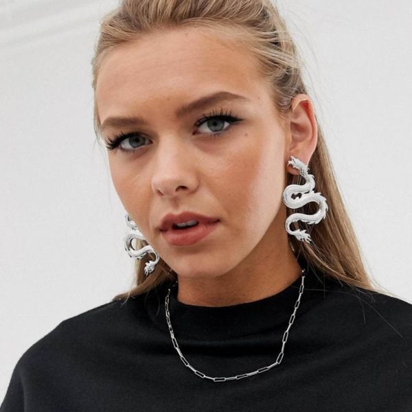 fashionable heart rhinestone earring female girls snake exaggeration geometric zircon dragon shaped earrings jewelry for women, Golden;silver
fashionable heart rhinestone earring female girls snake exaggeration geometric zircon dragon shaped earrings jewelry for women, Golden;silver