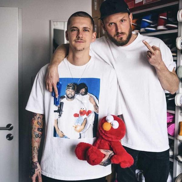 box logo 05ss raekwon first generation p tee fashion men women t-shirt summer hip hop short sleeve street skateboard tee hfymtx566, White;black 
box logo 05ss raekwon first generation p tee fashion men women t-shirt summer hip hop short sleeve street skateboard tee hfymtx566, White;black