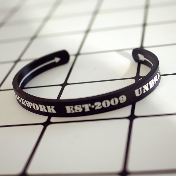 jtb1241 титана стали гаванью браслет личности европейской и американской моды бренд женской ретро браслет, Black 
jtb1241 титана стали гаванью браслет личности европейской и американской моды бренд женской ретро браслет, Black