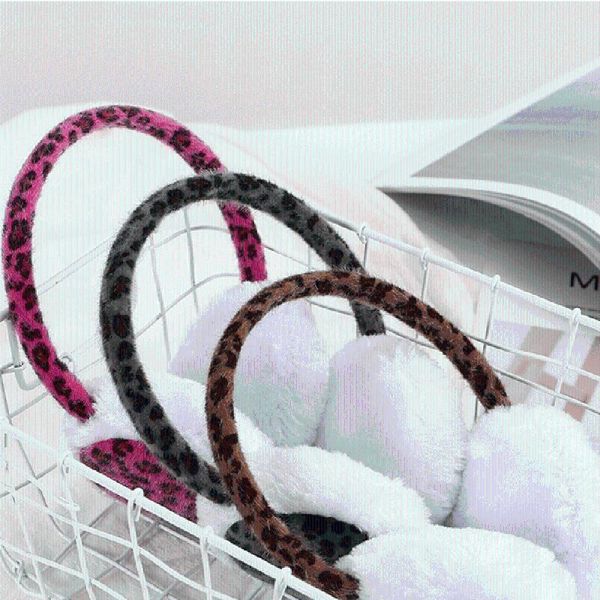 зима на улице теплый earmuffs для женщин хлопок уха подогреватель мода наушники для девочек зимний взрослых leopard наушника, Blue;gray
зима на улице теплый earmuffs для женщин хлопок уха подогреватель мода наушники для девочек зимний взрослых leopard наушника, Blue;gray
