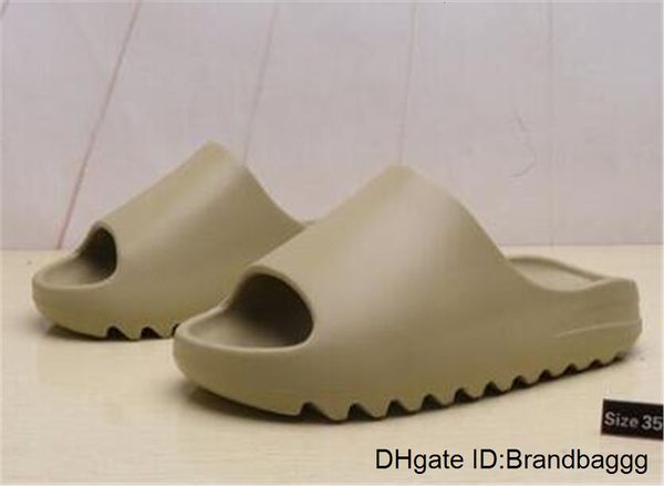 2020 men slides women slippers hole shoes foam rnner slide bone earth brown resin bone desert sand triple black kids children slides beach 3
2020 men slides women slippers hole shoes foam rnner slide bone earth brown resin bone desert sand triple black kids children slides beach 3