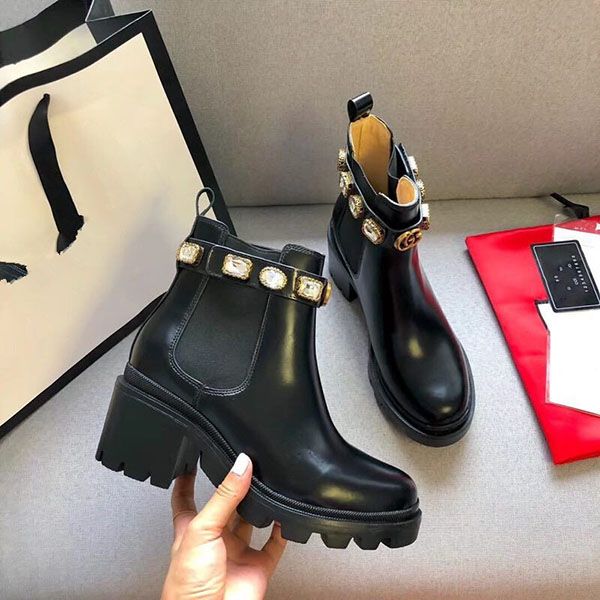 woman's leather shoes lace up ribbon belt buckle ankle boots factory direct female rough heel round head autumn winter mar n01, Black
woman's leather shoes lace up ribbon belt buckle ankle boots factory direct female rough heel round head autumn winter mar n01, Black