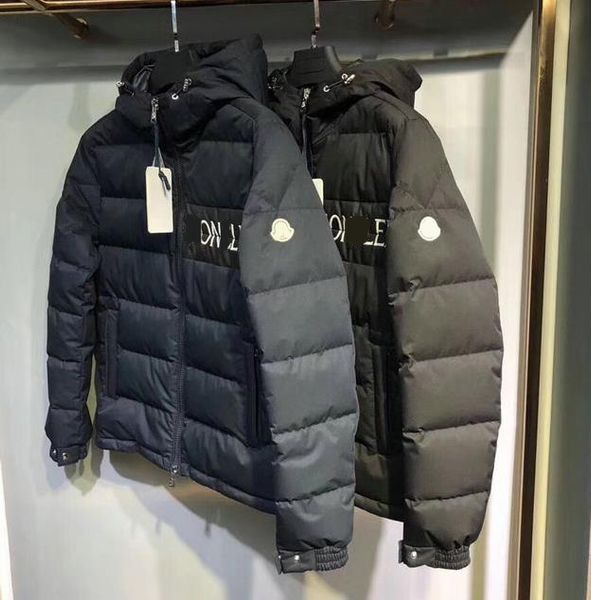 2019 new autumn winter new men de igner jacket hooded luxury down jacket warm down jacket, Black
2019 new autumn winter new men de igner jacket hooded luxury down jacket warm down jacket, Black