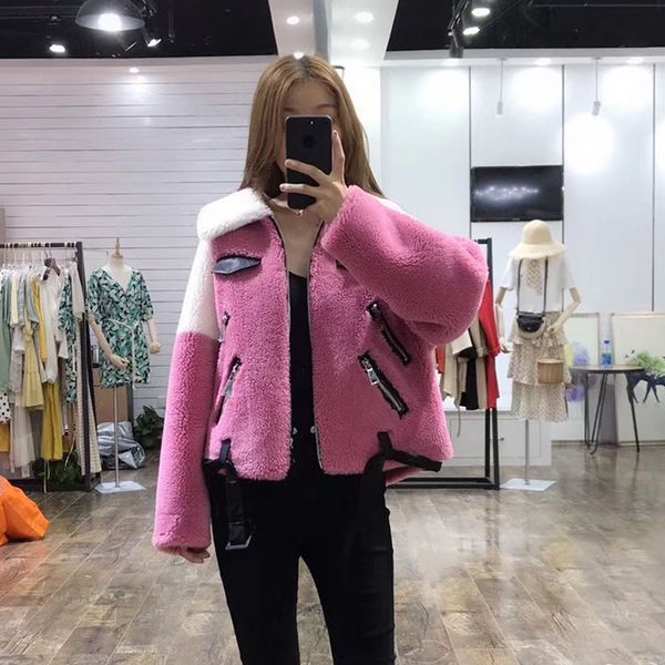 2019 new arrival faux sheepskin shear ling winter coat women blue warm motorcycle street soft lamb fur women jacket short, Black
2019 new arrival faux sheepskin shear ling winter coat women blue warm motorcycle street soft lamb fur women jacket short, Black