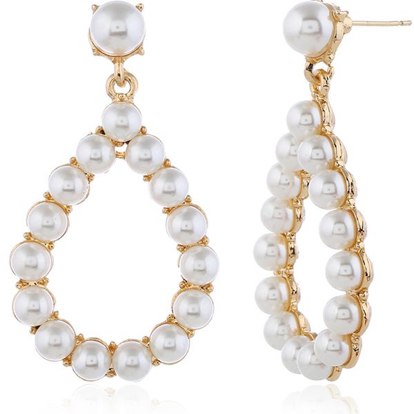 european and american fashion sweet hollow geometric square eardrops temperament pearl earrings earrings, Golden
european and american fashion sweet hollow geometric square eardrops temperament pearl earrings earrings, Golden