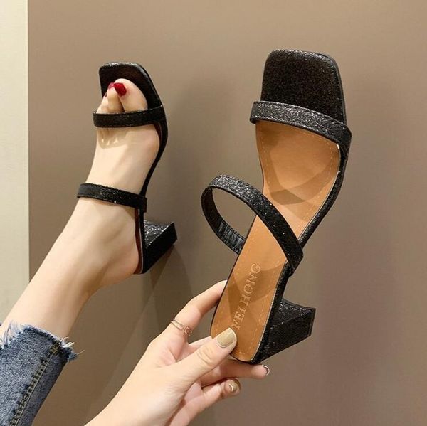 shoes ,new summer european and high word with open toe temperament wear lady slippers f1.7, Black
shoes ,new summer european and high word with open toe temperament wear lady slippers f1.7, Black