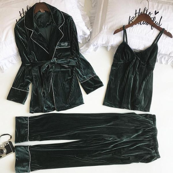 3 pieces women velvet long sleeve sleepwear turn down home wear negligee strap&shirt&pant solid warm pajamas pyjamas suit, Blue;gray
3 pieces women velvet long sleeve sleepwear turn down home wear negligee strap&shirt&pant solid warm pajamas pyjamas suit, Blue;gray