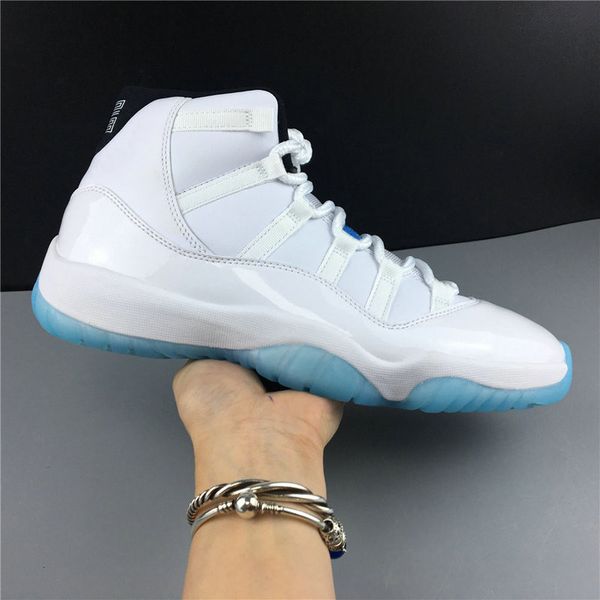 11 white black legend blue basketball designer shoes classic xi real carbon fiber fashion sport sneakers ship with box, White;red
11 white black legend blue basketball designer shoes classic xi real carbon fiber fashion sport sneakers ship with box, White;red