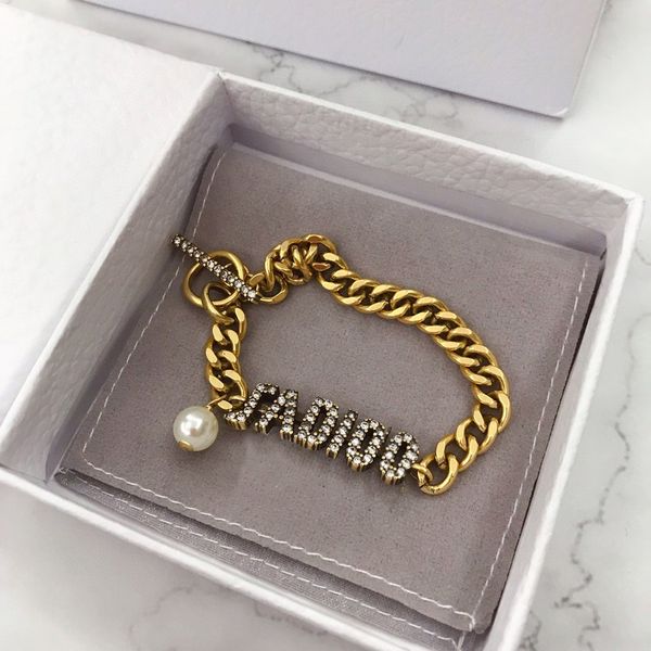 explosive fashion alphabet diamond designer bracelet luxury designer jewelry women bracelet, Golden;silver
explosive fashion alphabet diamond designer bracelet luxury designer jewelry women bracelet, Golden;silver