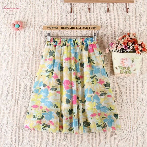 2020 new arrival girls fashion flower print pleated skirt knee high student chiffon short skirt women cute short skirts, Black
2020 new arrival girls fashion flower print pleated skirt knee high student chiffon short skirt women cute short skirts, Black