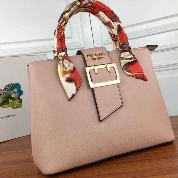new selling women handbag classic fashion noble luxury handbag customized hardware shoulder bag chain bag 1nb1:9860-one
new selling women handbag classic fashion noble luxury handbag customized hardware shoulder bag chain bag 1nb1:9860-one