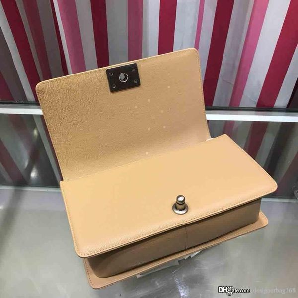 Cla ic de igner woman chain flap handbag plaid lamb kin caviar genuine leather pur e cro body houlder me enger bag tote
Cla ic de igner woman chain flap handbag plaid lamb kin caviar genuine leather pur e cro body houlder me enger bag tote