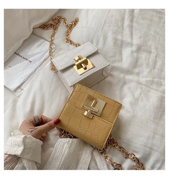 2019 selling new t station ultra mini bag t station ultra mini bag mini handbag shoulder diagonal wallet
2019 selling new t station ultra mini bag t station ultra mini bag mini handbag shoulder diagonal wallet