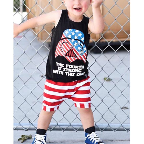 sleeveless vest + striped shorts two sets of boys 'clothes children europe and the united states summer explosion ins, White
sleeveless vest + striped shorts two sets of boys 'clothes children europe and the united states summer explosion ins, White