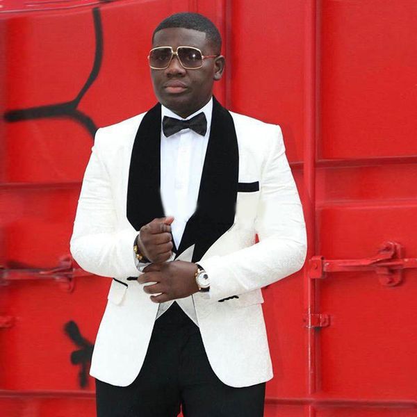 three pieces pattern men suits black shawl lapel wedding suits for men prom tuxedos one button formal blazers (jacket+pants+vest, Black;gray
three pieces pattern men suits black shawl lapel wedding suits for men prom tuxedos one button formal blazers (jacket+pants+vest, Black;gray