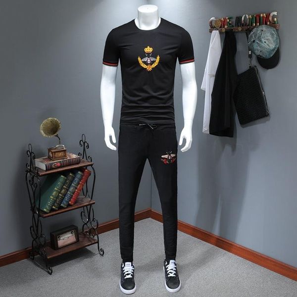 summer new round neck sweat suits sets jogger t-shirt trousers embroidery the bee embroidery two-piece mens designer tracksuits size -5xl, Gray
summer new round neck sweat suits sets jogger t-shirt trousers embroidery the bee embroidery two-piece mens designer tracksuits size -5xl, Gray
