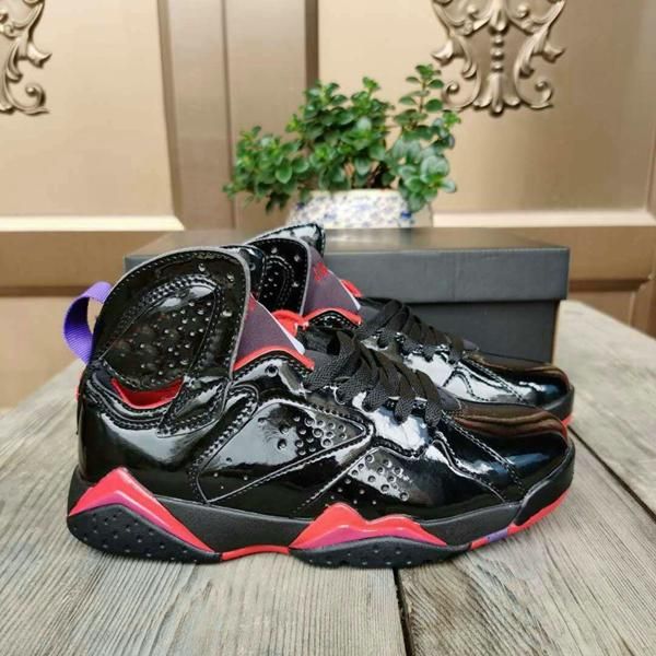 with box jumpman 7 womens mens basketball shoes 7s blue star black patent leather trainers baskets designer des chaussures zapatillas
with box jumpman 7 womens mens basketball shoes 7s blue star black patent leather trainers baskets designer des chaussures zapatillas