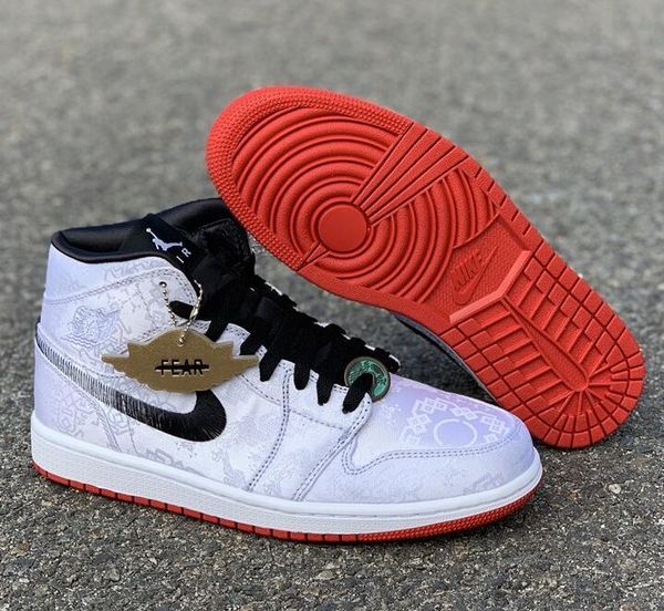 clot x aair 6 jordan 1 mid fearless x clot 11 irving 6s sponge pineapple house sports sneakers chaussures men shoes, White;red
clot x aair 6 jordan 1 mid fearless x clot 11 irving 6s sponge pineapple house sports sneakers chaussures men shoes, White;red