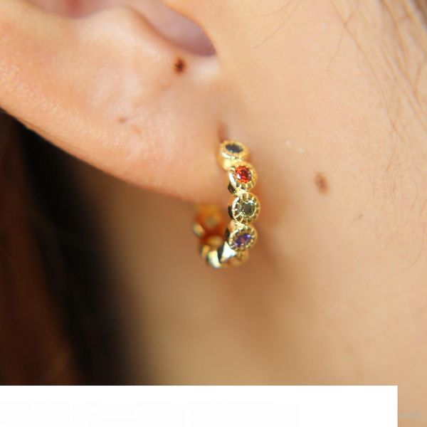 gold plated rainbow cz hoop earring for girl women fashion dainty jewelry small huggie hoops trendy simple jewelry, Golden;silver
gold plated rainbow cz hoop earring for girl women fashion dainty jewelry small huggie hoops trendy simple jewelry, Golden;silver